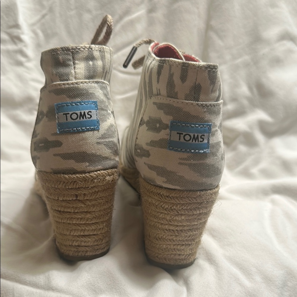 TOMS Gray and Tan Espadrilles with Jute Wedge